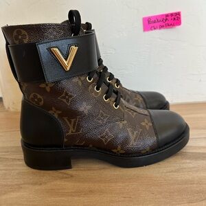 Authentic Louis Vuitton wonderland combat boots EUC sz 38